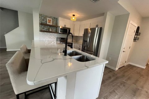 Adosado en venta en Saint Petersburg, Florida, 3 dormitorios, 156.54 m2 № 2231034 - foto 24