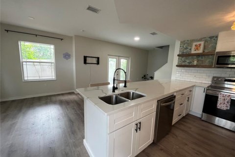 Adosado en venta en Saint Petersburg, Florida, 3 dormitorios, 156.54 m2 № 2231034 - foto 26