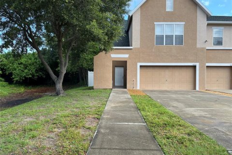 Touwnhouse à Saint Petersburg, Floride 3 chambres, 156.54 m2 № 2231034