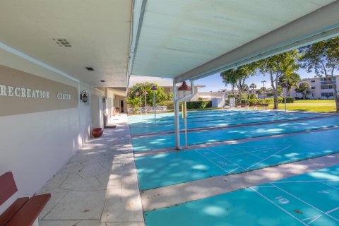 Condo in Lake Worth, Florida, 1 bedroom  № 2146878 - photo 25