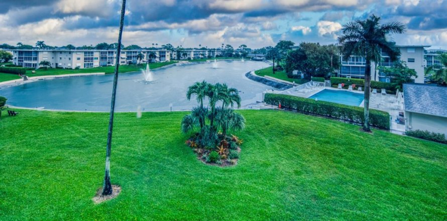 Condo in Lake Worth, Florida, 1 bedroom  № 2146878