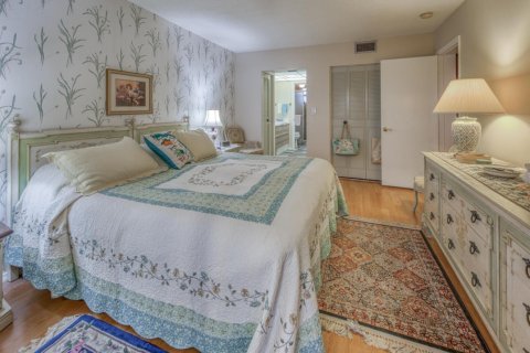 Condo in Lake Worth, Florida, 1 bedroom  № 2146878 - photo 7