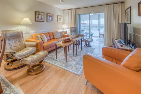 Condo in Lake Worth, Florida, 1 bedroom  № 2146878 - photo 5