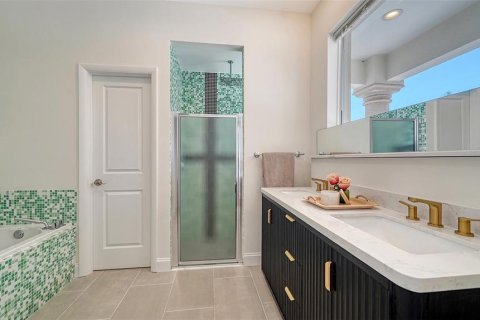 Купить виллу или дом в Сарасота, Флорида 13 комнат, 489.59м2, № 1643320 - фото 24