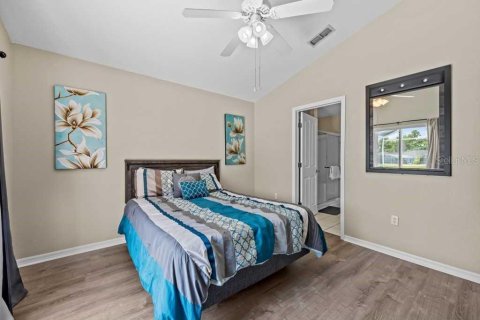 Villa ou maison à vendre à Davenport, Floride: 4 chambres, 160.81 m2 № 2221373 - photo 5