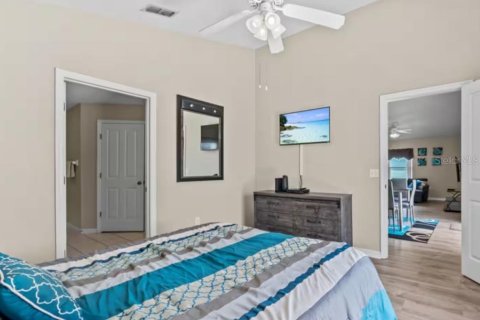 Villa ou maison à vendre à Davenport, Floride: 4 chambres, 160.81 m2 № 2221373 - photo 15