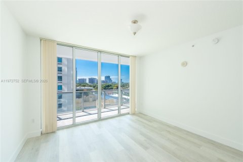 Condo à Miami, Floride, 1 chambre  № 2174739