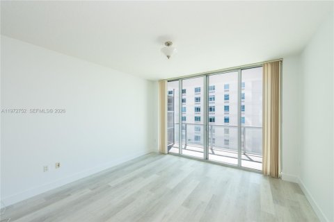Copropriété à vendre à Miami, Floride: 1 chambre, 64.38 m2 № 2174739 - photo 2
