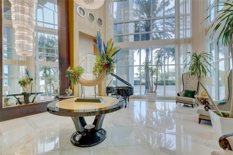 Copropriété à vendre à Pompano Beach, Floride: 2 chambres, 133.97 m2 № 2397655 - photo 2
