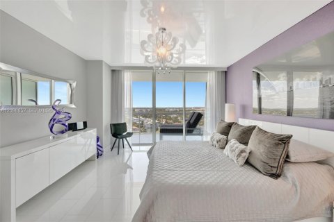 Copropriété à vendre à Pompano Beach, Floride: 2 chambres, 133.97 m2 № 2397655 - photo 15