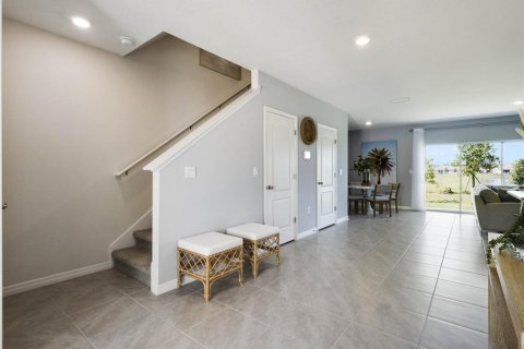 Townhouse in Edgewater, Florida 3 bedrooms, 155.24 sq.m. № 1783408 - photo 3