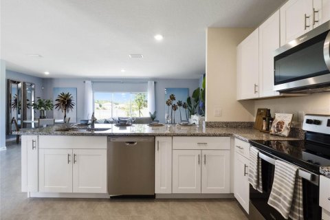 Townhouse in Edgewater, Florida 3 bedrooms, 155.24 sq.m. № 1783408 - photo 19