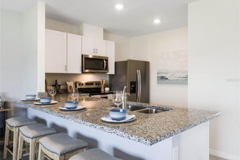 Townhouse in Edgewater, Florida 3 bedrooms, 155.24 sq.m. № 1783408 - photo 17