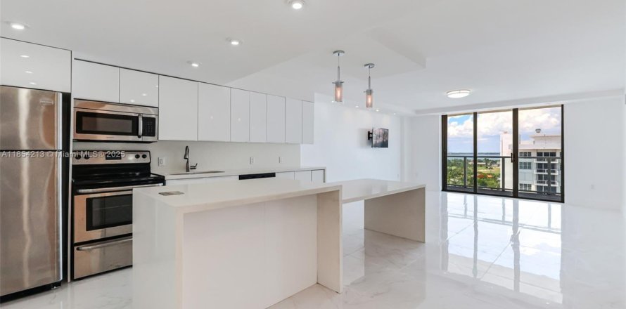 Condo à Miami Beach, Floride, 1 chambre № 1872678