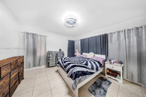 Купить коммерческую недвижимость в Майами, Флорида 495.54м2, № 2050970 - фото 21