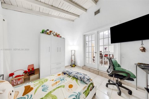 Купить коммерческую недвижимость в Майами, Флорида 495.54м2, № 2050970 - фото 28