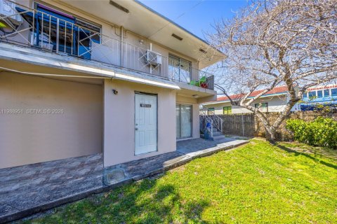 Купить коммерческую недвижимость в Майами, Флорида 495.54м2, № 2050970 - фото 10