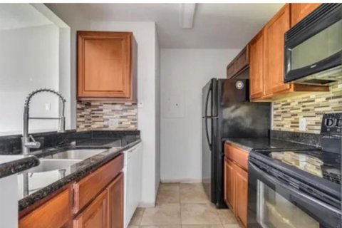 Condominio en venta en Kissimmee, Florida, 2 dormitorios, 84.54 m2 № 2211738 - foto 23