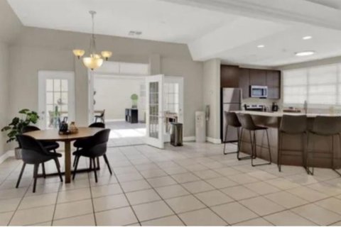 Condominio en venta en Kissimmee, Florida, 2 dormitorios, 84.54 m2 № 2211738 - foto 27
