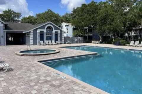 Condominio en venta en Kissimmee, Florida, 2 dormitorios, 84.54 m2 № 2211738 - foto 12