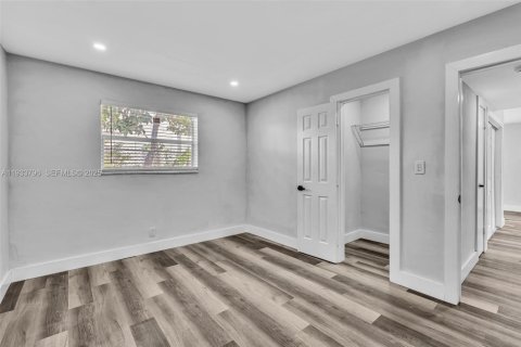 Casa en alquiler en Pompano Beach, Florida, 2 dormitorios, 175.12 m2 № 1992111 - foto 28