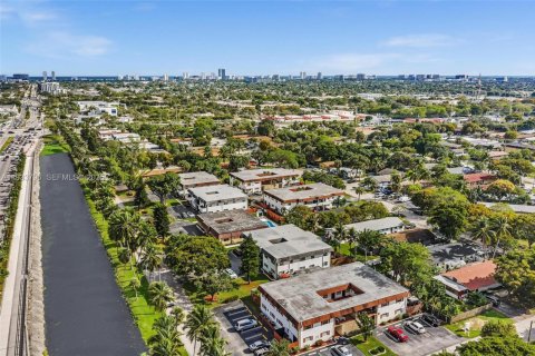 Casa en alquiler en Pompano Beach, Florida, 2 dormitorios, 175.12 m2 № 1992111 - foto 6