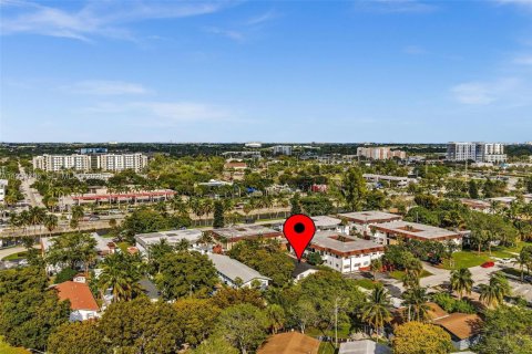 Casa en alquiler en Pompano Beach, Florida, 2 dormitorios, 175.12 m2 № 1992111 - foto 3