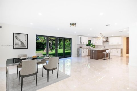 Casa en venta en Pinecrest, Florida, 3 dormitorios, 253.16 m2 № 1403054 - foto 10