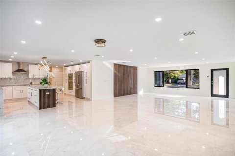 Casa en venta en Pinecrest, Florida, 3 dormitorios, 253.16 m2 № 1403054 - foto 5