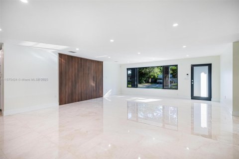 Casa en venta en Pinecrest, Florida, 3 dormitorios, 253.16 m2 № 1403054 - foto 8