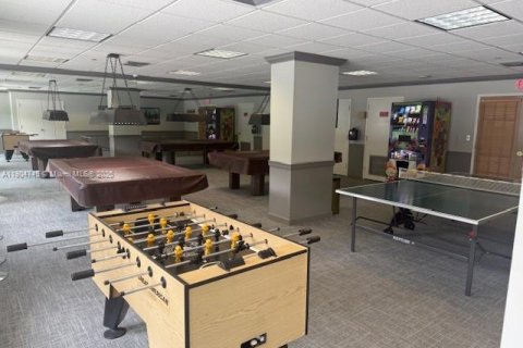 Снять в аренду кондоминиум в Форт-Лодердейл, Флорида 1 спальня, 93.37м2, № 1965770 - фото 28