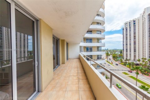 Купить кондоминиум в Майами-Бич, Флорида 2 спальни, 97.36м2, № 2002510 - фото 26