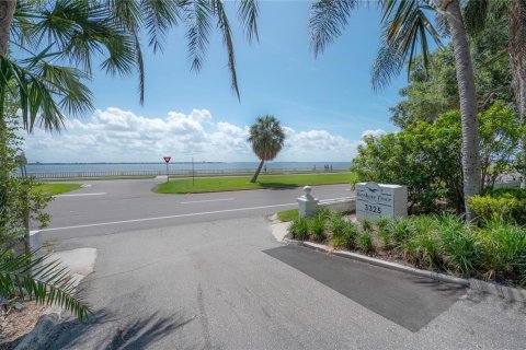 Condo in Tampa, Florida, 2 bedrooms  № 1783202 - photo 4