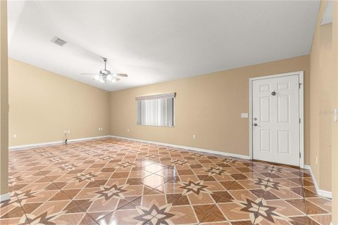 Casa en venta en Summerfield, Florida, 2 dormitorios, 175.03 m2 № 1587547 - foto 8