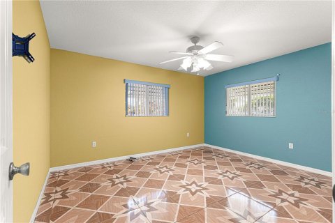 Casa en venta en Summerfield, Florida, 2 dormitorios, 175.03 m2 № 1587547 - foto 11