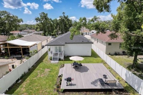 Villa ou maison à louer à Tampa, Floride: 3 chambres, 159.79 m2 № 2379580 - photo 28