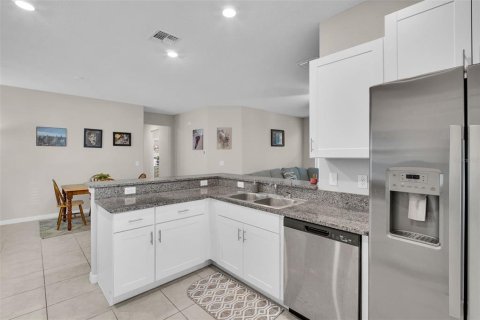 Casa en venta en Land O' Lakes, Florida, 3 dormitorios, 151.15 m2 № 2096602 - foto 14