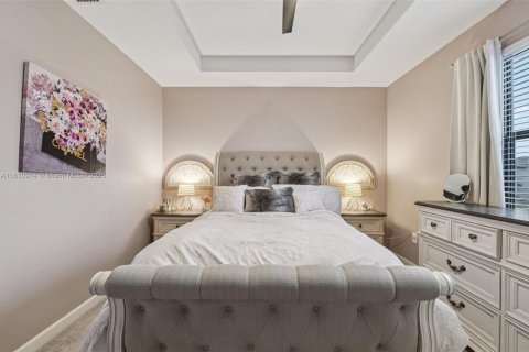 Adosado en venta en Cutler Bay, Florida, 3 dormitorios, 124.02 m2 № 2019508 - foto 7