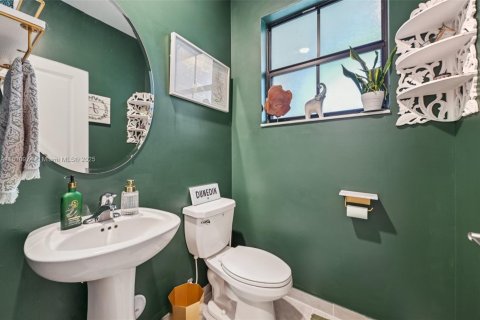 Adosado en venta en Cutler Bay, Florida, 3 dormitorios, 124.02 m2 № 2019508 - foto 25