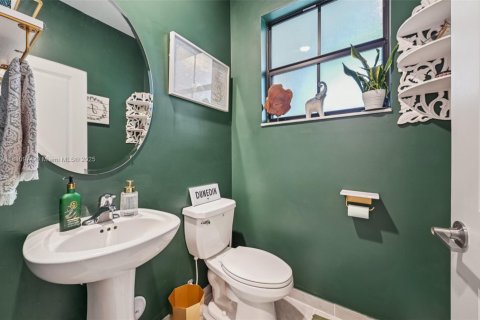 Adosado en venta en Cutler Bay, Florida, 3 dormitorios, 124.02 m2 № 2019508 - foto 26