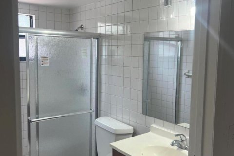 House in Boynton Beach, Florida 4 bedrooms, 137.77 sq.m. № 2192076 - photo 5