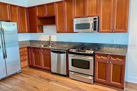 Condominio en alquiler en Orlando, Florida, 1 dormitorio, 85.56 m2 № 1849560 - foto 2