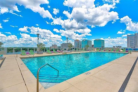Condominio en alquiler en Orlando, Florida, 1 dormitorio, 85.56 m2 № 1849560 - foto 13