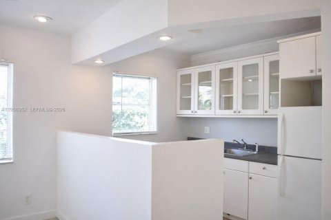 Copropriété à louer à Fort Lauderdale, Floride: 1 chambre, 63.17 m2 № 2032790 - photo 3