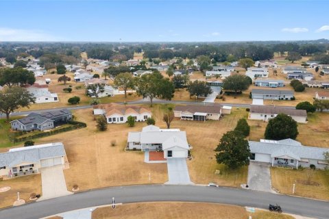 House in Summerfield, Florida 2 bedrooms, 136.85 sq.m. № 1576607 - photo 4