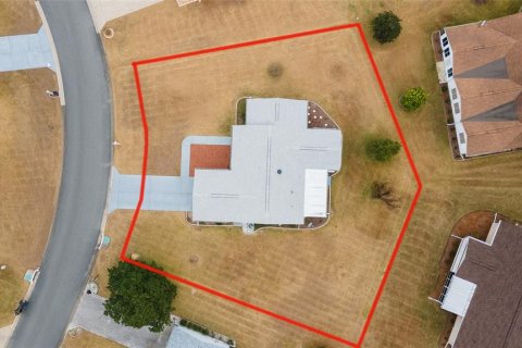 House in Summerfield, Florida 2 bedrooms, 136.85 sq.m. № 1576607 - photo 9