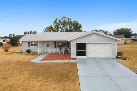 House in Summerfield, Florida 2 bedrooms, 136.85 sq.m. № 1576607 - photo 2