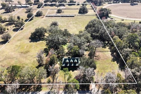 House in Ocala, Florida 2 bedrooms, 238.02 sq.m. № 1540539 - photo 23