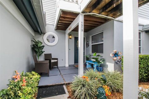 Copropriété à louer à Sarasota, Floride: 2 chambres, 89.09 m2 № 2298818 - photo 3