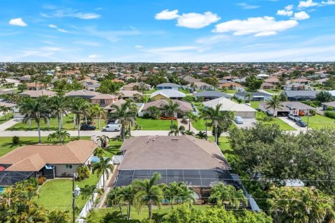 Casa en venta en Cape Coral, Florida, 3 dormitorios, 186.18 m2 № 1813271 - foto 21